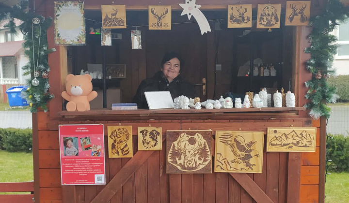 Fotka - OZNAM - dnes v miestnom parku predaj vianočných drobností, a aj dnes môžte podporiť Eliánku Benesovu 